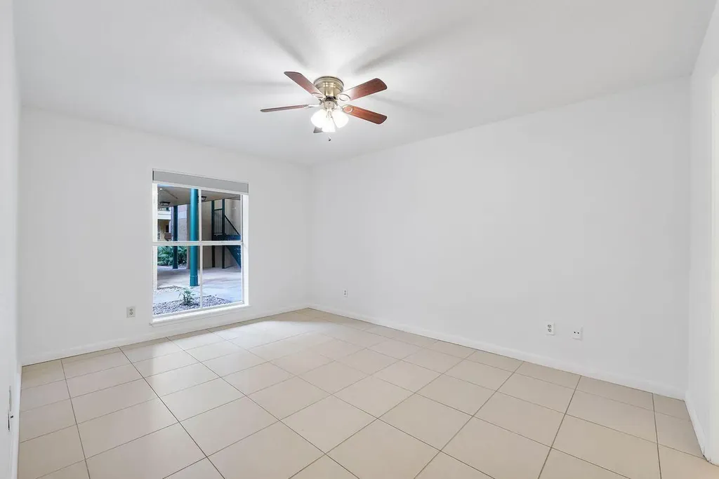 875 Riverside Drive Coral Springs FL 33071