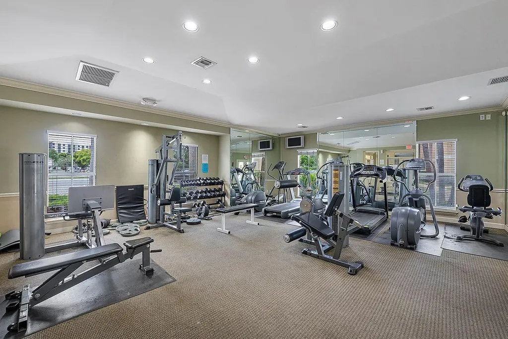 875 Riverside Drive Coral Springs FL 33071