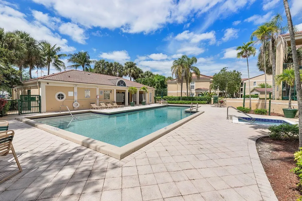 875 Riverside Drive Coral Springs FL 33071