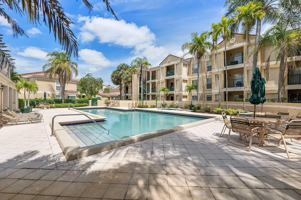 875 Riverside Drive Coral Springs FL 33071