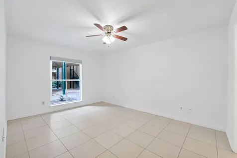 875 Riverside Drive Coral Springs FL 33071