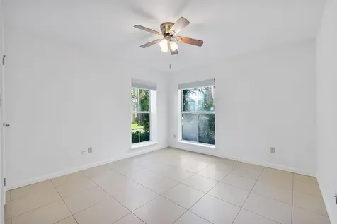 875 Riverside Drive Coral Springs FL 33071