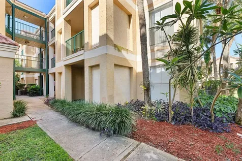 875 Riverside Drive Coral Springs FL 33071