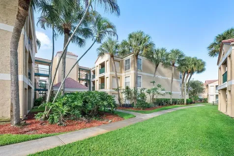 875 Riverside Drive Coral Springs FL 33071