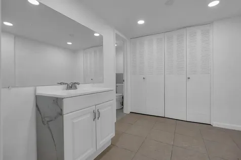 1965 S Ocean Boulevard Lauderdale By The Sea FL 33062
