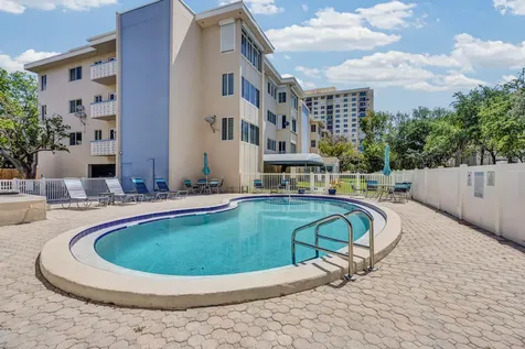 1965 S Ocean Boulevard Lauderdale By The Sea FL 33062