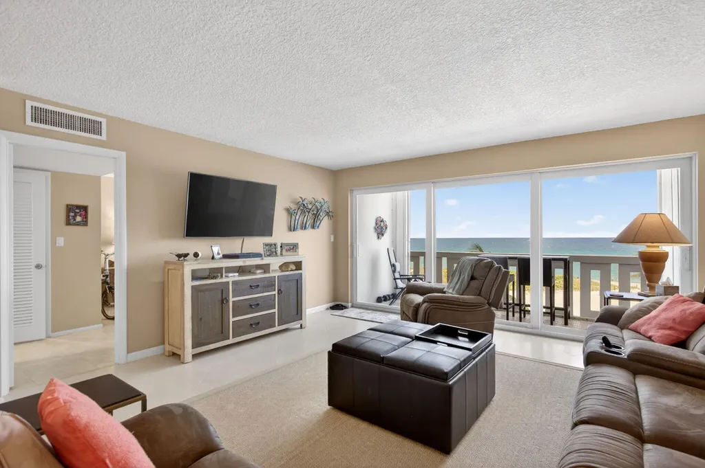 1012 N Ocean Boulevard Pompano Beach FL 33062