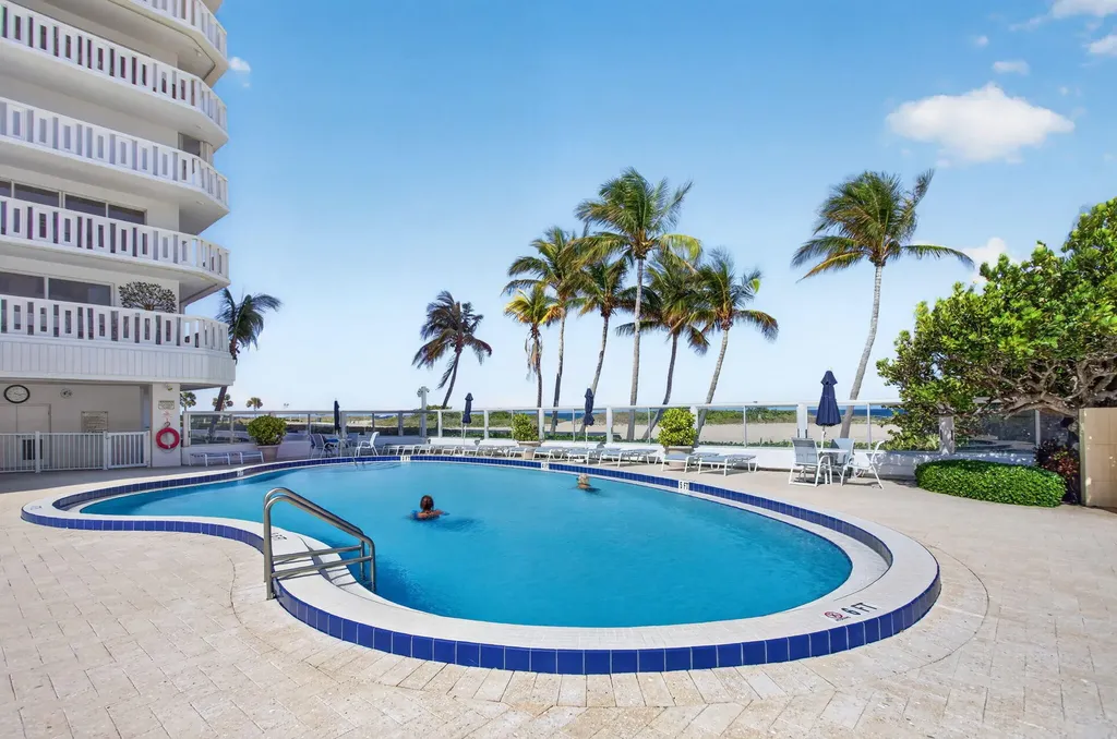 1012 N Ocean Boulevard Pompano Beach FL 33062