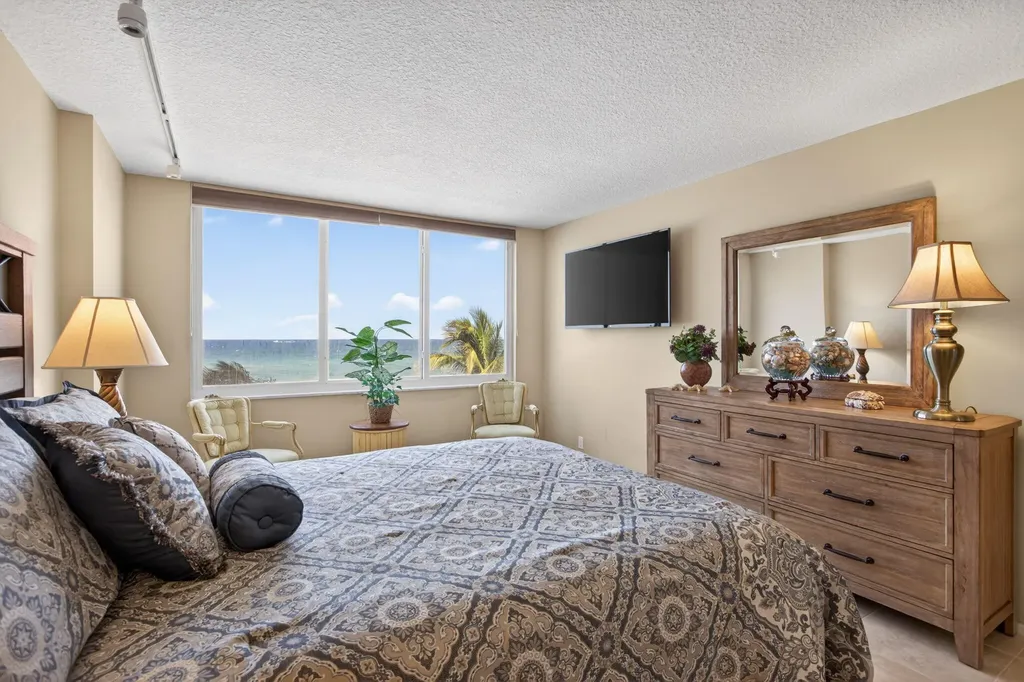 1012 N Ocean Boulevard Pompano Beach FL 33062