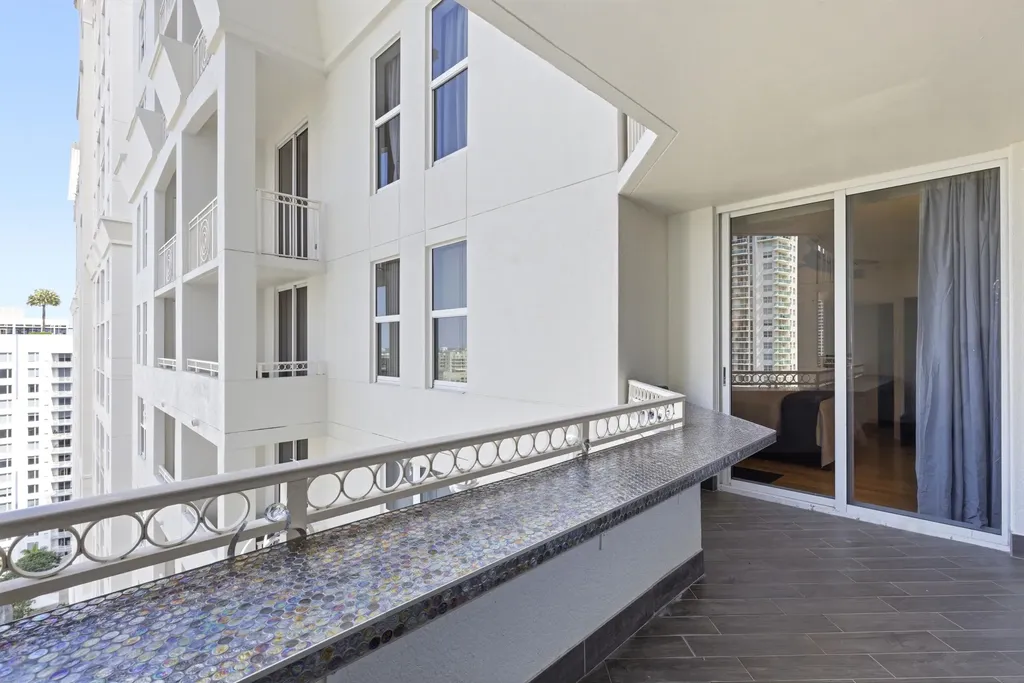 511 SE 5th Avenue Fort Lauderdale FL 33301