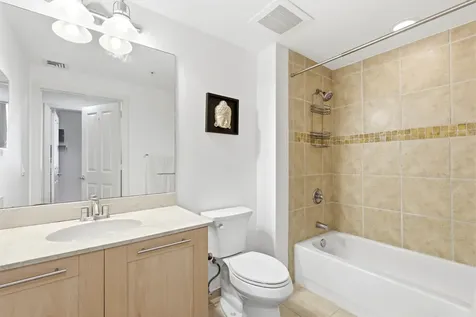 511 SE 5th Avenue Fort Lauderdale FL 33301