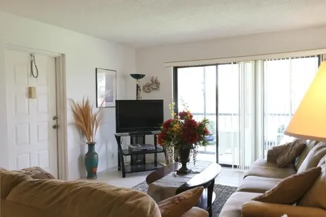801 Sky Pine Way Greenacres FL 33415