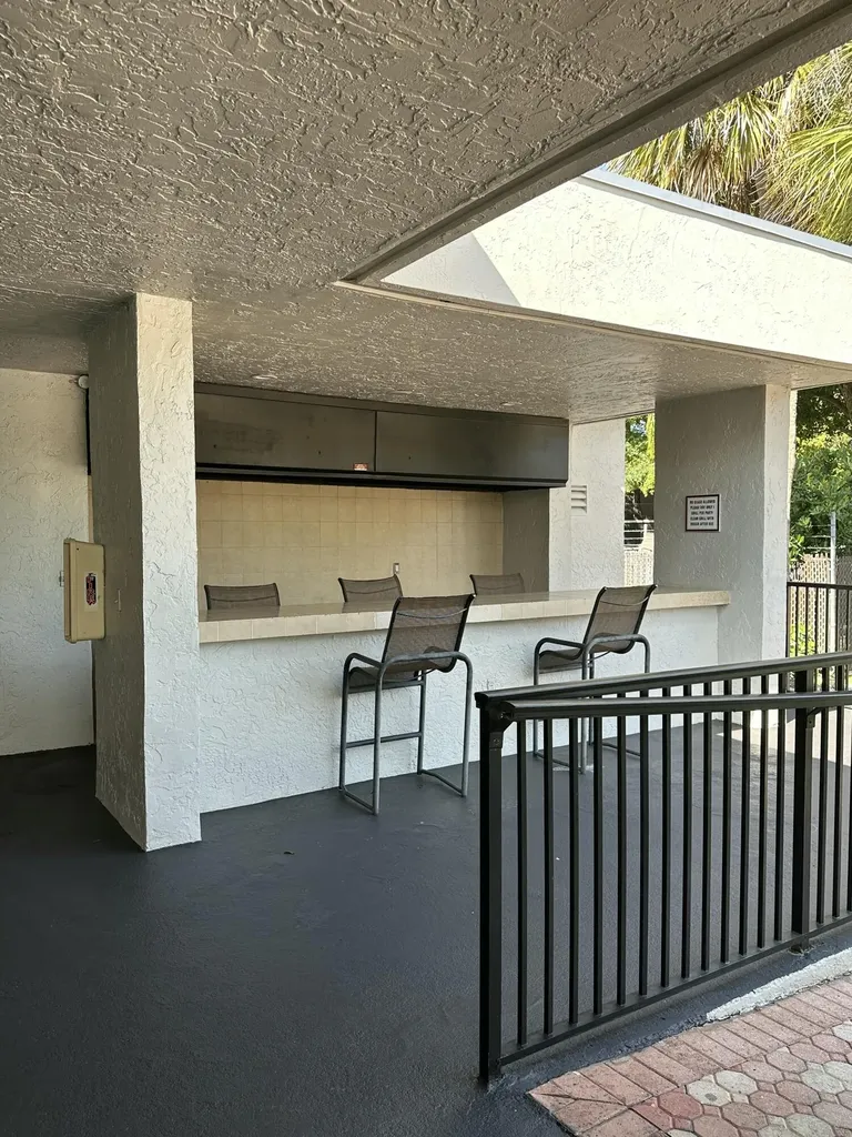 1250 S Military Trail Deerfield Beach FL 33442