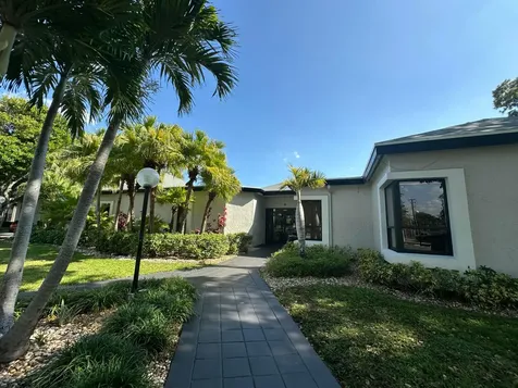 1250 S Military Trail Deerfield Beach FL 33442