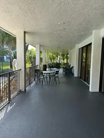 1250 S Military Trail Deerfield Beach FL 33442