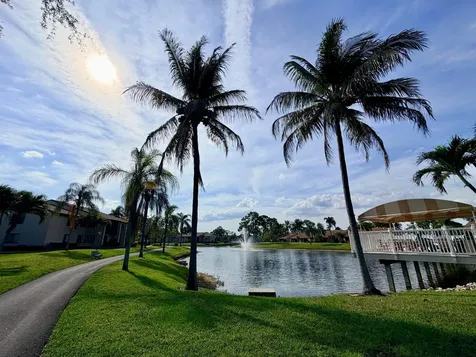 616 Sea Pine Way Greenacres FL 33415