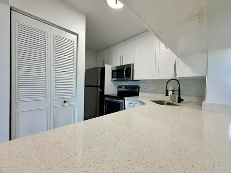 616 Sea Pine Way Greenacres FL 33415