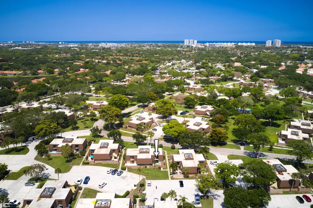 1120 11th Court Palm Beach Gardens FL 33410