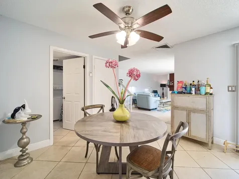 1120 11th Court Palm Beach Gardens FL 33410