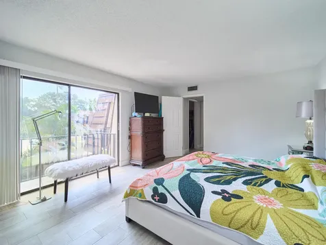 1120 11th Court Palm Beach Gardens FL 33410