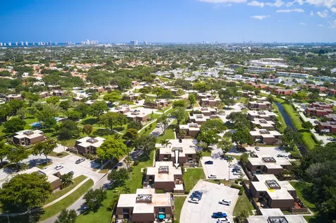 1120 11th Court Palm Beach Gardens FL 33410