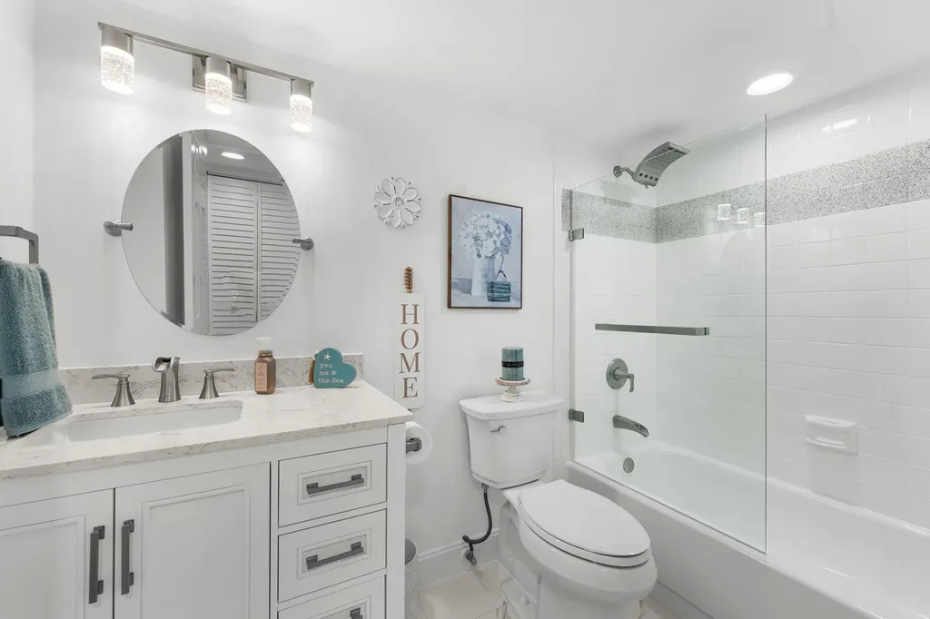 6936 Huntington Lane Delray Beach FL 33446