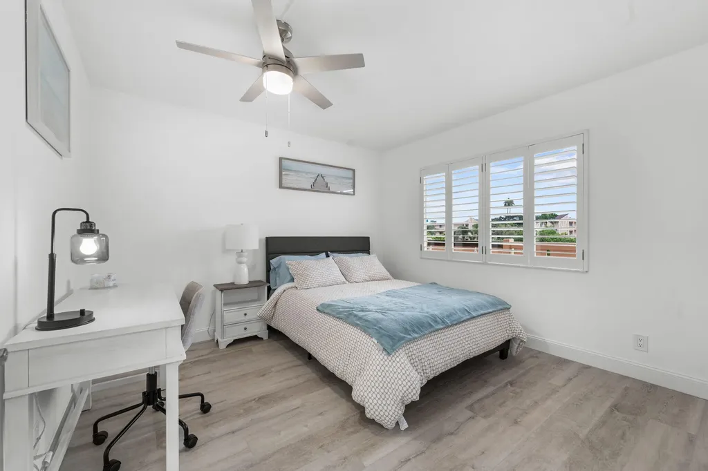 6936 Huntington Lane Delray Beach FL 33446