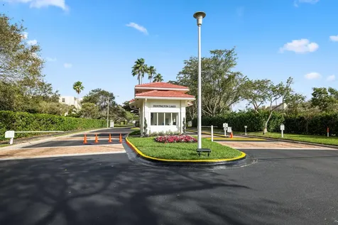 6936 Huntington Lane Delray Beach FL 33446