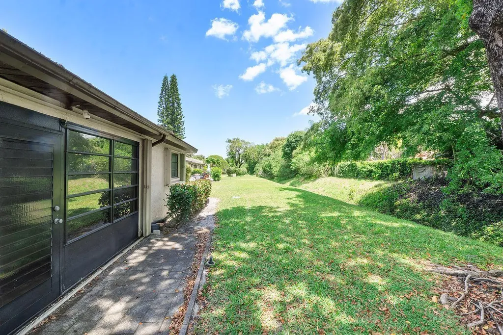 4678 Finchwood Lane Boynton Beach FL 33436
