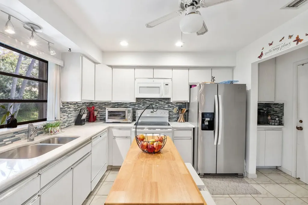 4678 Finchwood Lane Boynton Beach FL 33436