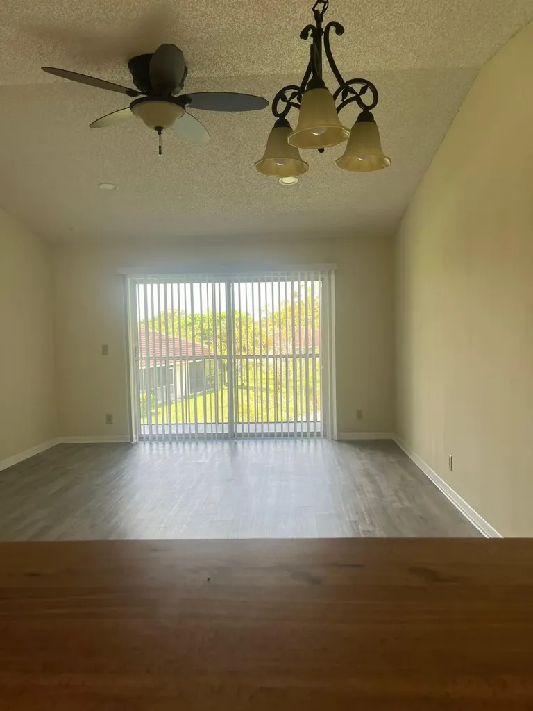 9993 Three Lakes Circle Boca Raton FL 33428