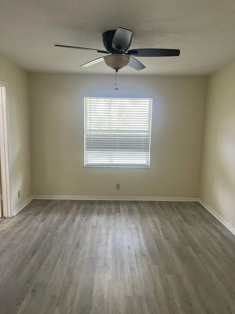9993 Three Lakes Circle Boca Raton FL 33428