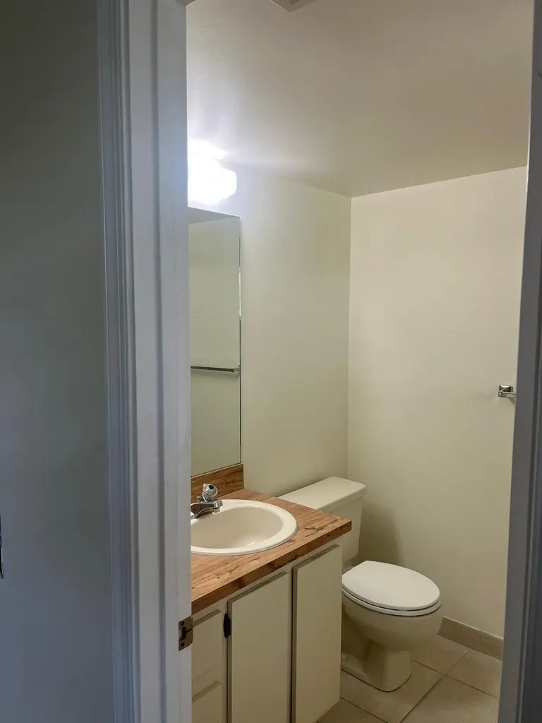 9993 Three Lakes Circle Boca Raton FL 33428