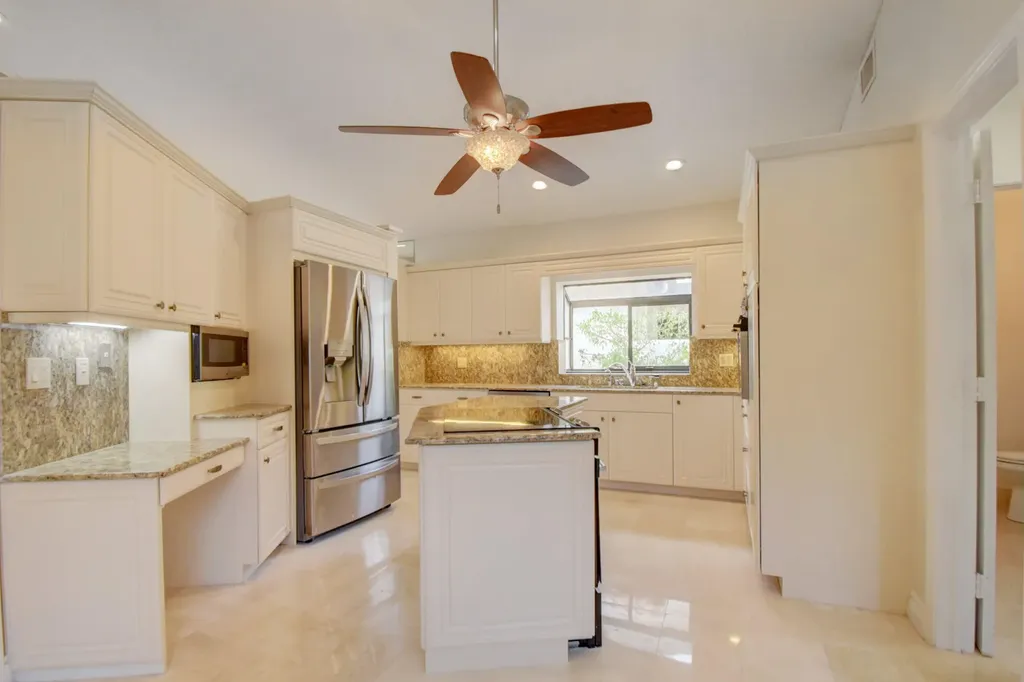 22595 Esplanada Circle W Boca Raton FL 33433