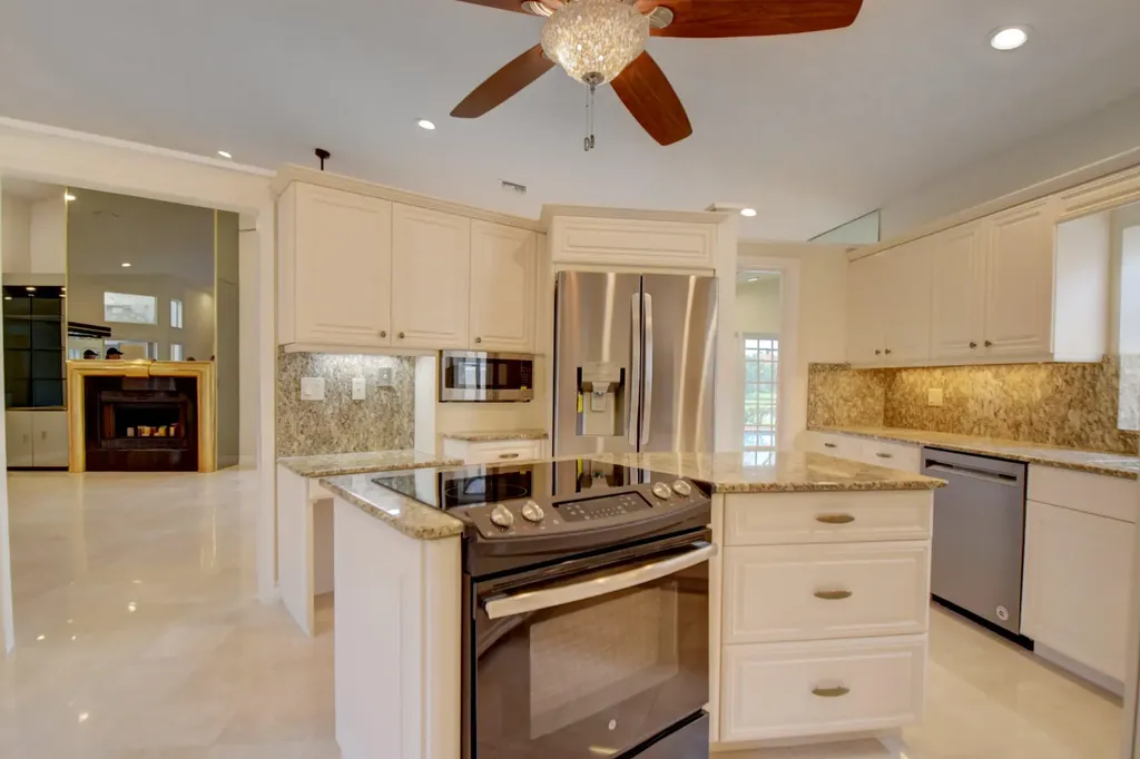 22595 Esplanada Circle W Boca Raton FL 33433