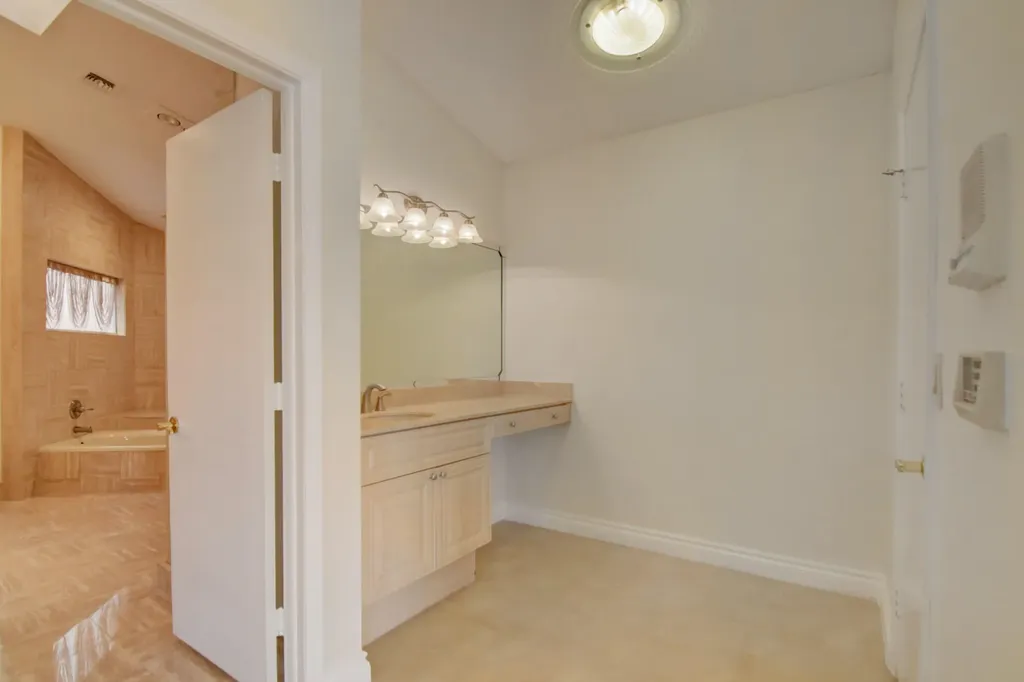 22595 Esplanada Circle W Boca Raton FL 33433