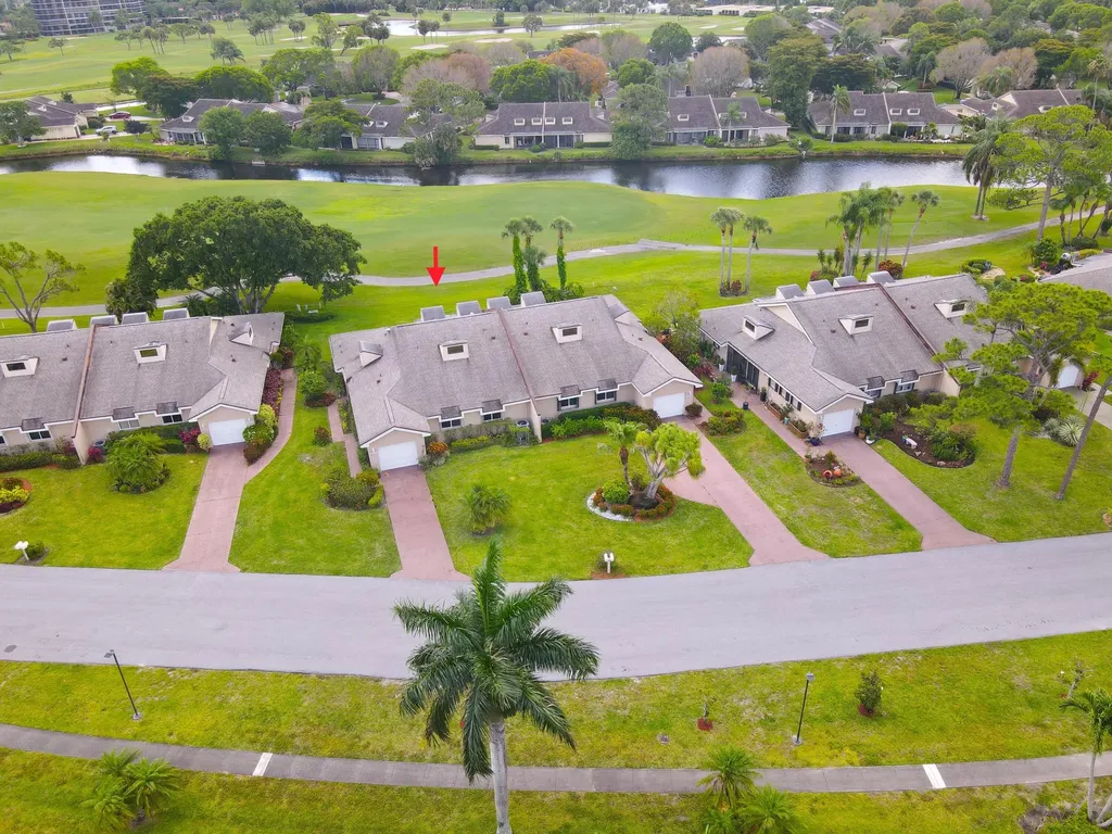 6888 Fountains Circle Lake Worth FL 33467