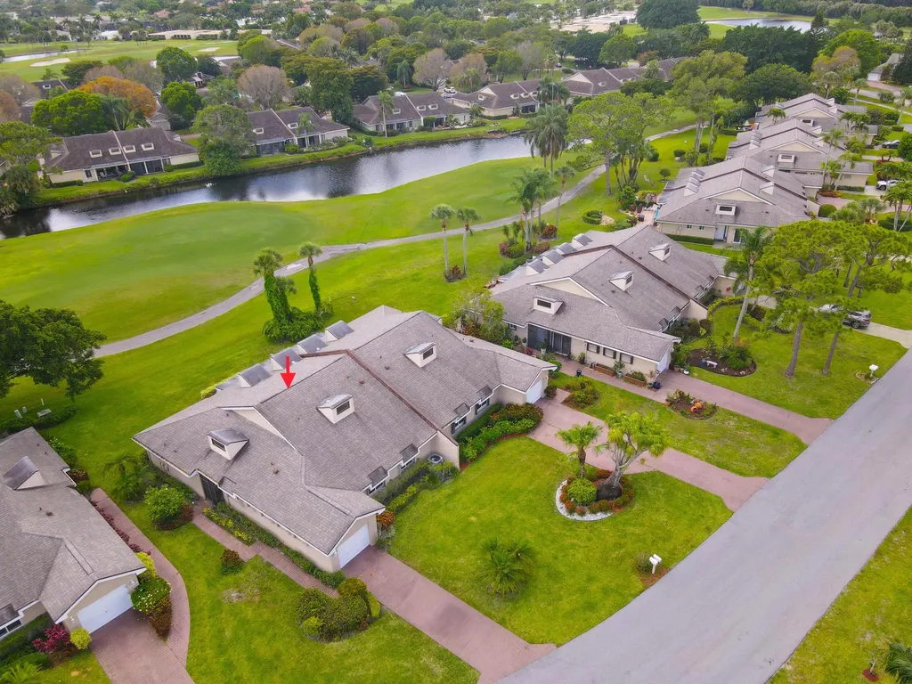 6888 Fountains Circle Lake Worth FL 33467