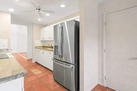 6888 Fountains Circle Lake Worth FL 33467