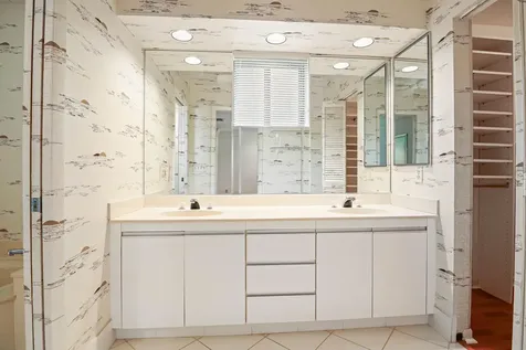 6888 Fountains Circle Lake Worth FL 33467