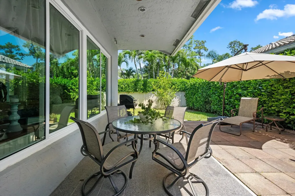 1110 Aviary Road Wellington FL 33414