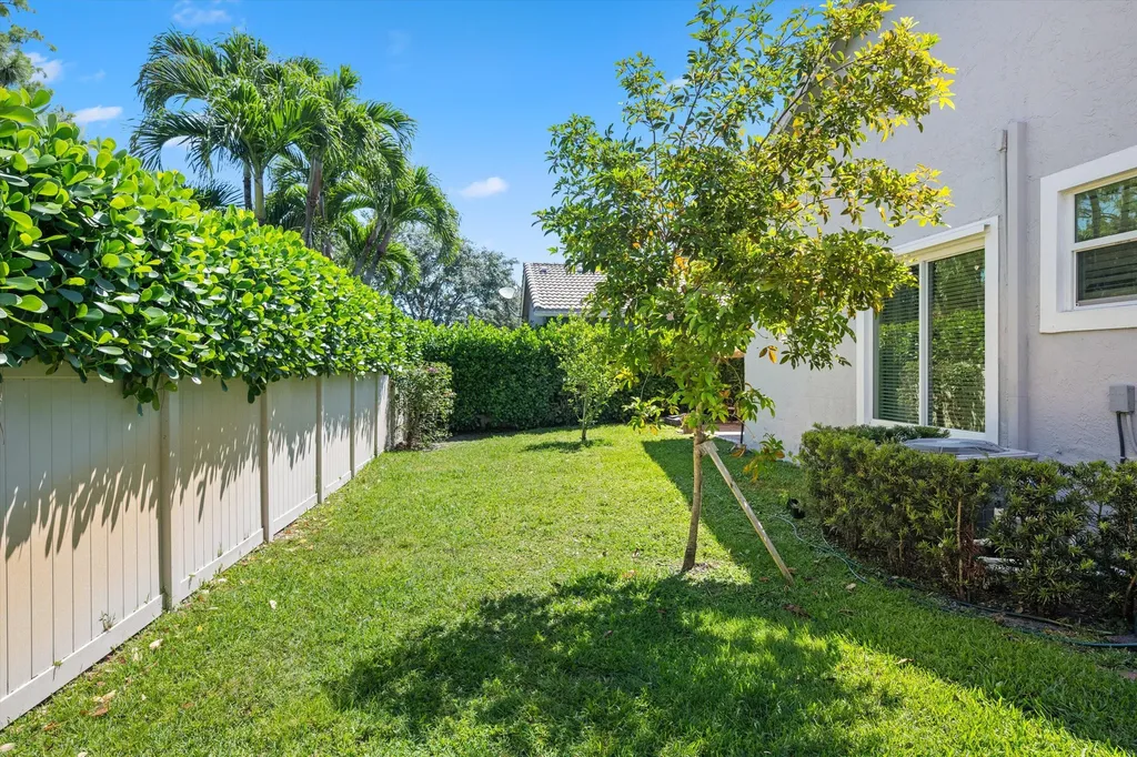 1110 Aviary Road Wellington FL 33414