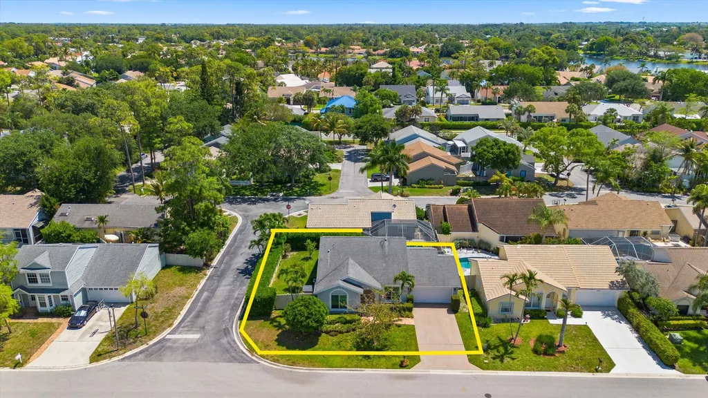 1110 Aviary Road Wellington FL 33414