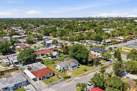 1129 NW 105th Street Miami FL 33150
