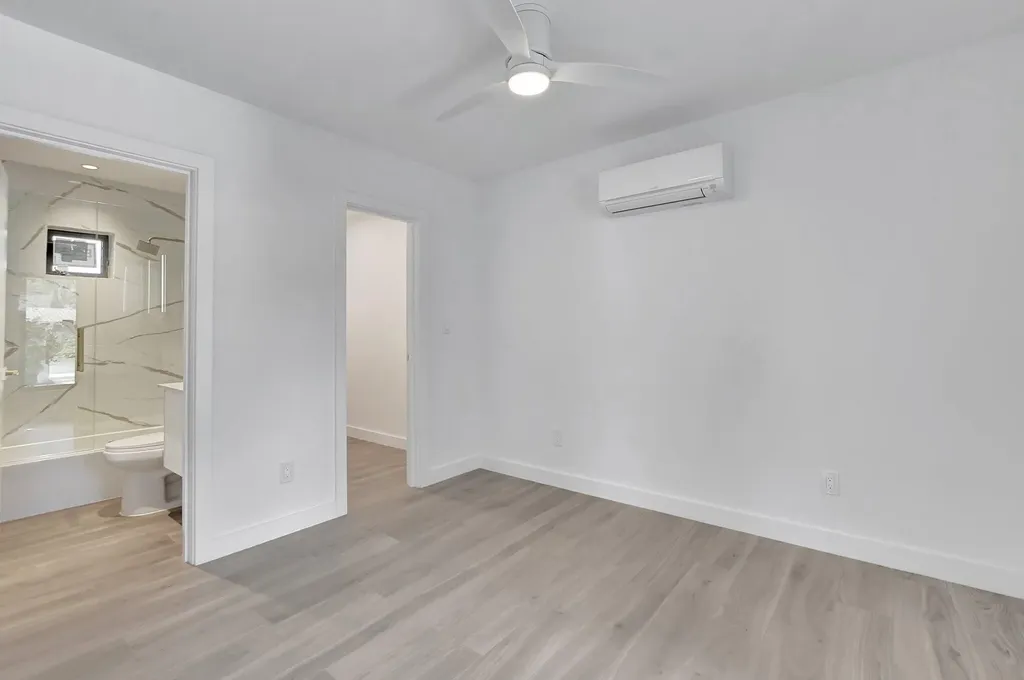 1361 SE 4th Street Deerfield Beach FL 33441