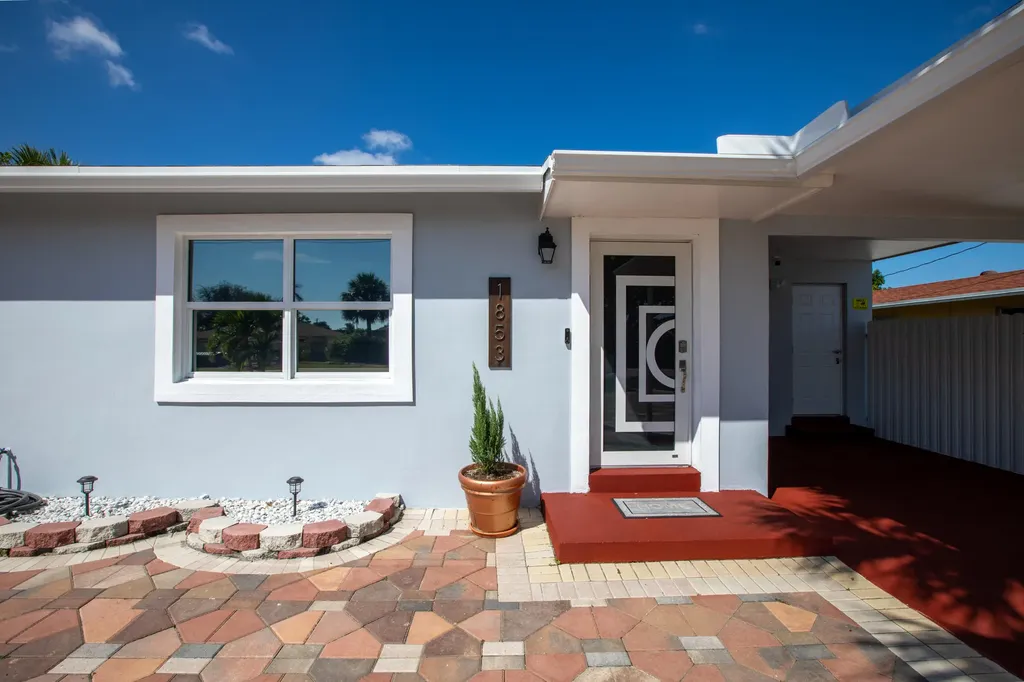 1853 S Florida Mango Road West Palm Beach FL 33406