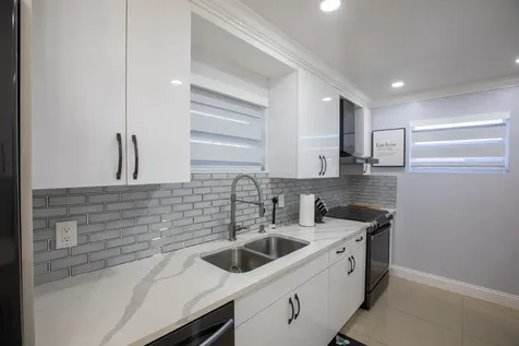 1853 S Florida Mango Road West Palm Beach FL 33406