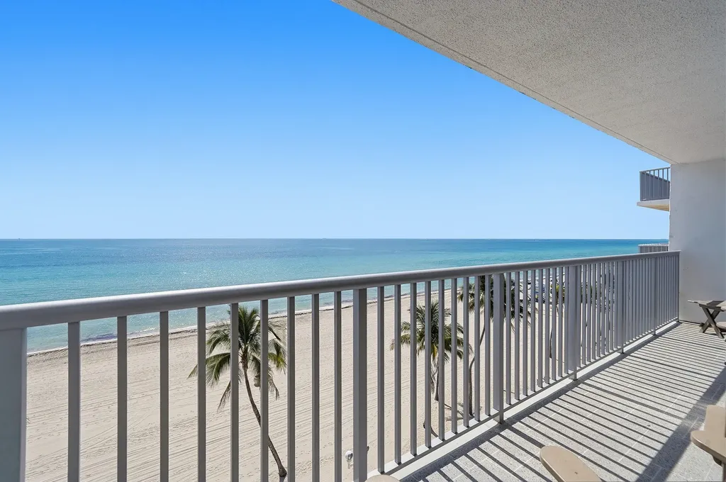 400 N Surf Road Hollywood FL 33019