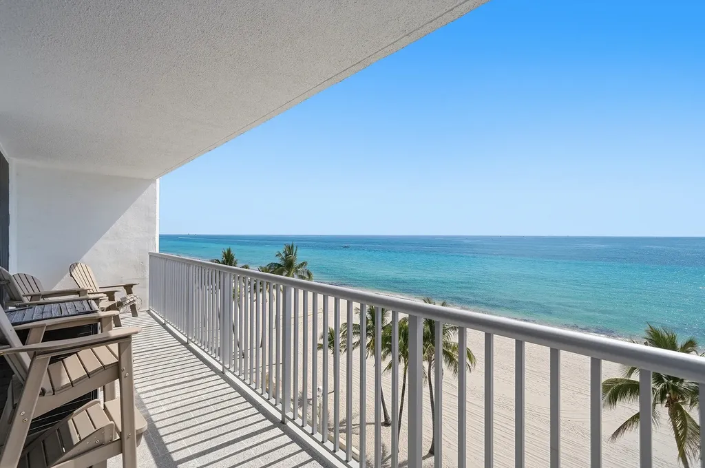 400 N Surf Road Hollywood FL 33019