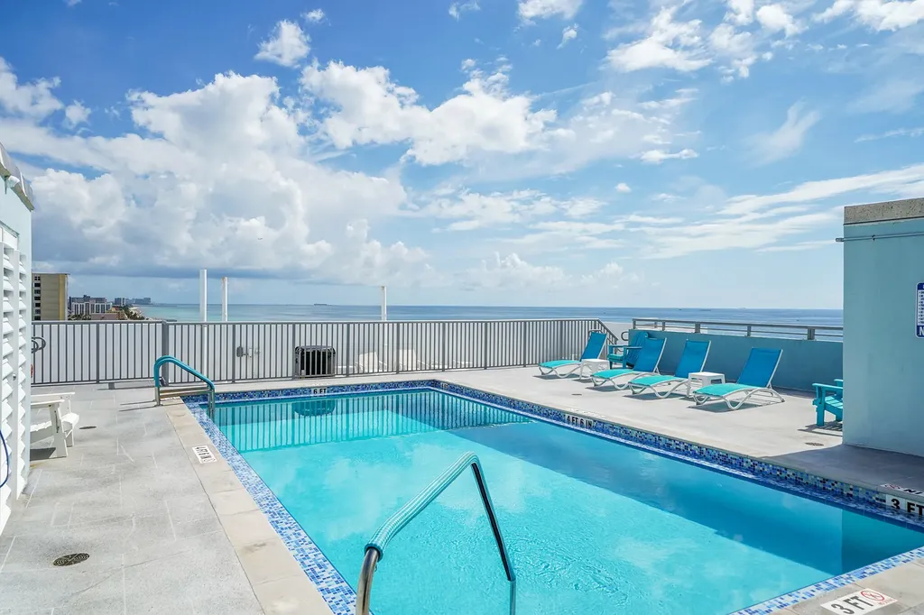 400 N Surf Road Hollywood FL 33019